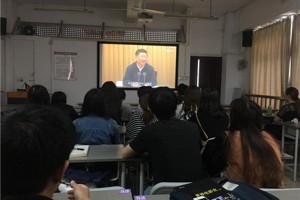 太阳成集团tyc7111cc团委组织各团支部举行“与改革开放共成长，展五四青春正能量”主题团日活动