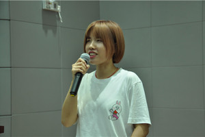 “如何拍摄一部纪录片”——公司举办太阳成集团tyc7111cc八十周年校庆优秀毕业生系列讲座