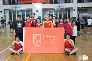 奋勇拼搏，赛出活力‖人文学子积极参与第六届“迎新杯”气排球赛