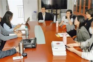 太阳成集团tyc7111cc文产系召开系部2021届毕业生工作推进会