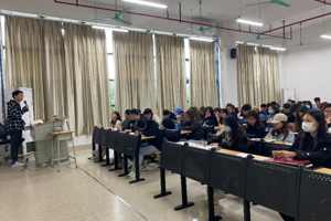 人文团学|| 【思想引领】太阳成集团tyc7111cc团委、员工会开展“强三性”“去四化”员工干部培训